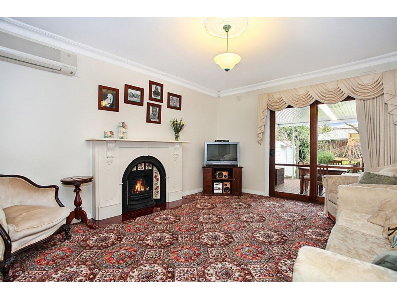 53 Surrey Road East, Croydon VIC 3136