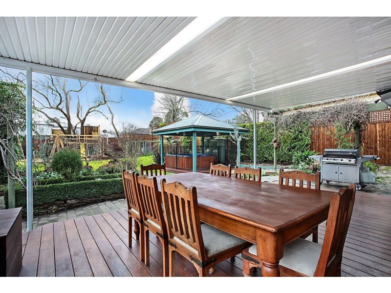 53 Surrey Road East, Croydon VIC 3136