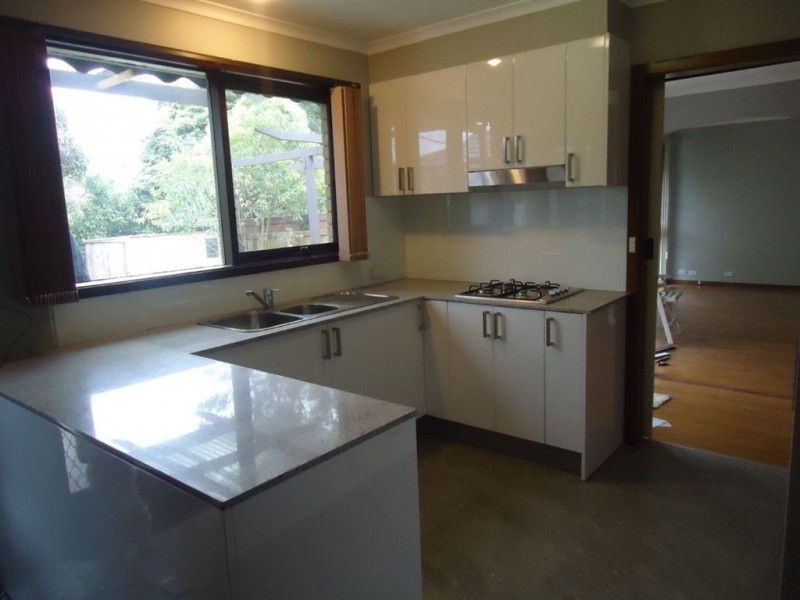 38 Kingloch Parade, Wantirna VIC 3152