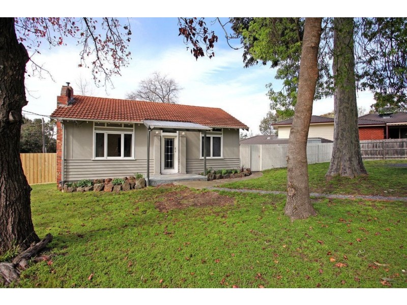 10 Warrien Road, Croydon North VIC 3136