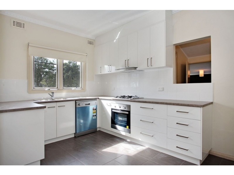 10 Warrien Road, Croydon North VIC 3136