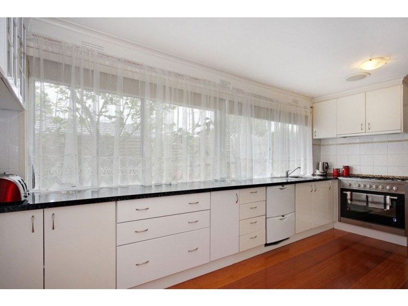13 View Street, Croydon VIC 3136