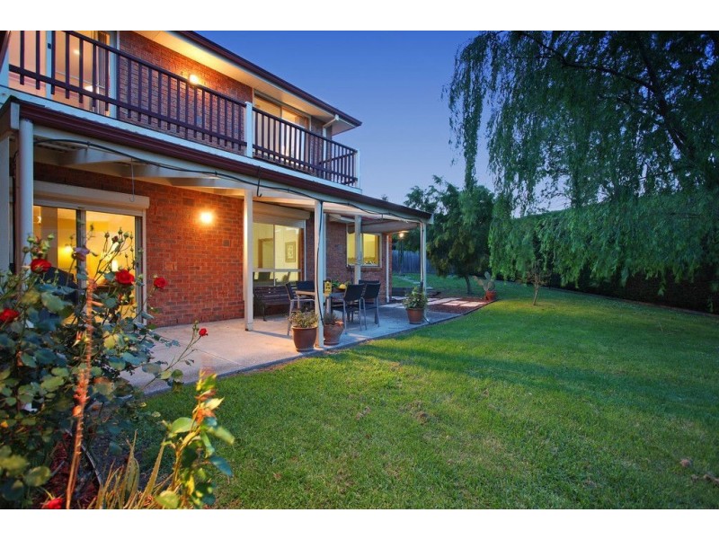 39-41 Bartlett Avenue, Croydon VIC 3136