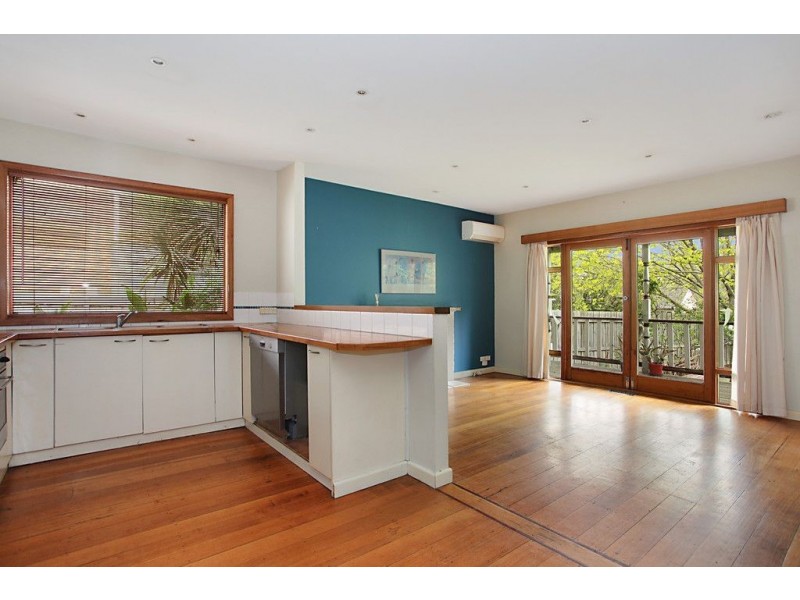 1/3 Alfrick Road, Croydon VIC 3136