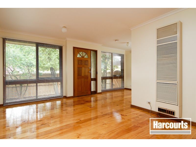 12/83a Lincoln Road, Croydon VIC 3136
