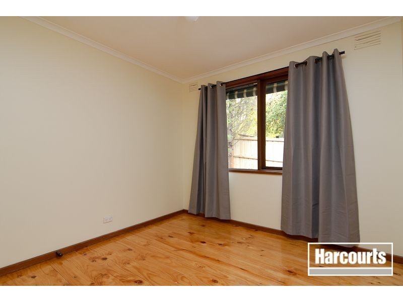 12/83a Lincoln Road, Croydon VIC 3136