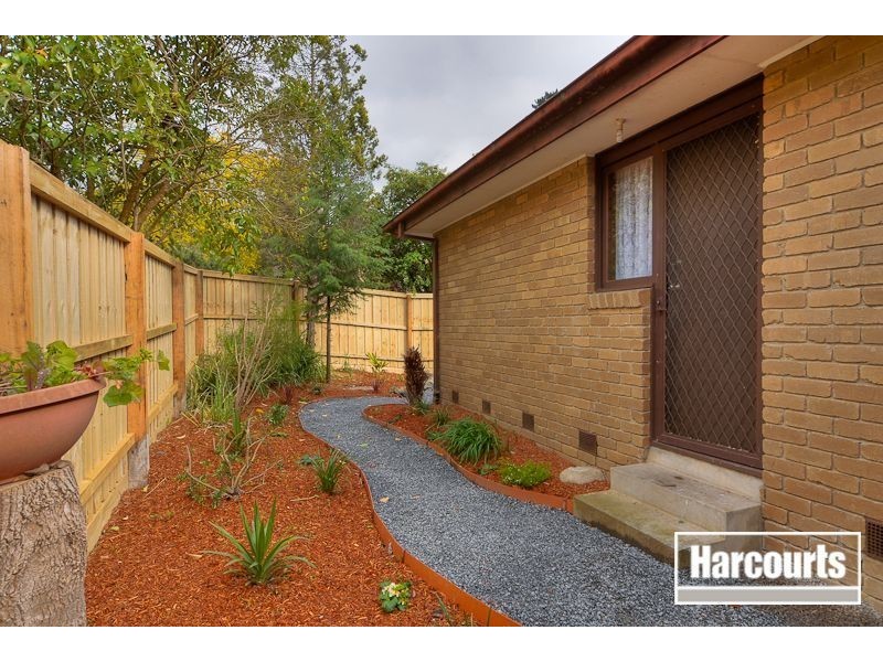12/83a Lincoln Road, Croydon VIC 3136