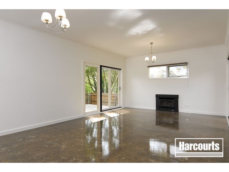 124a Edward Road, Chirnside Park VIC 3116