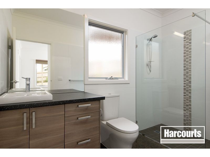 124a Edward Road, Chirnside Park VIC 3116