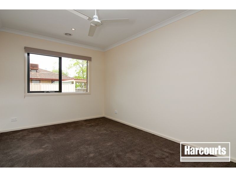 21a Vinter Avenue, Croydon VIC 3136