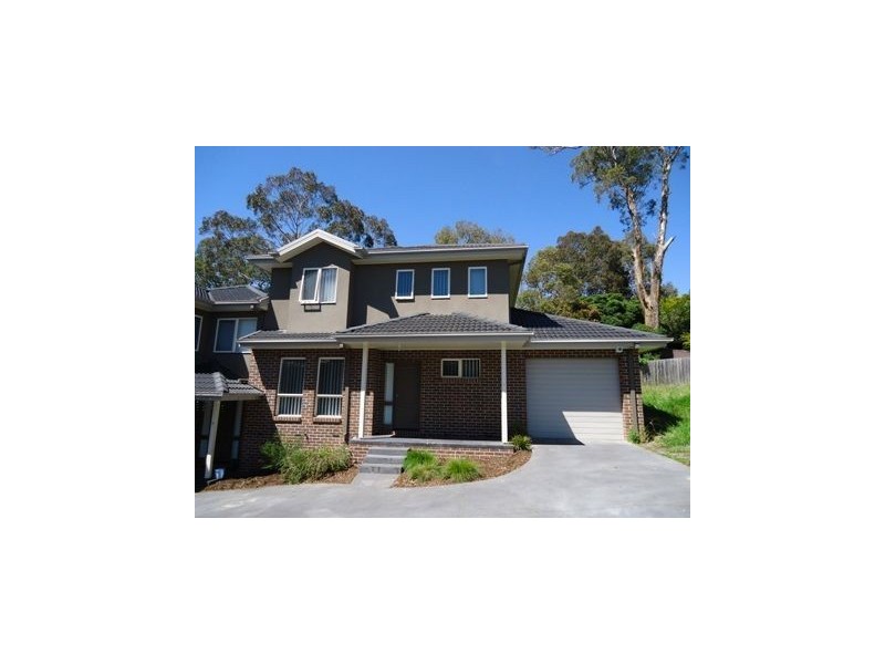 7/4 Humber Road, Croydon North VIC 3136