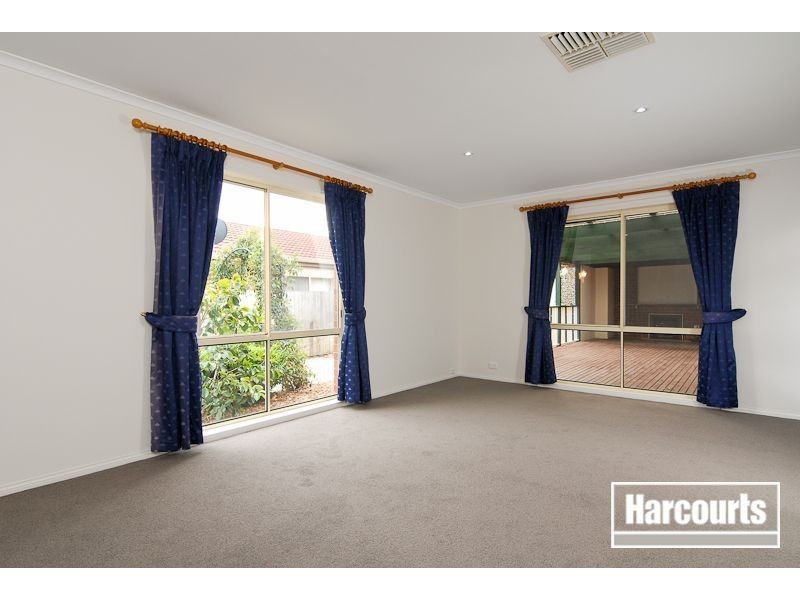 7 McCartney Drive, Narre Warren South VIC 3805