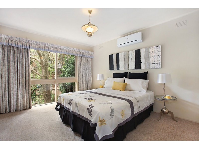 1 Coachmans Court, Chirnside Park VIC 3116