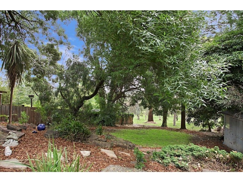 1 Coachmans Court, Chirnside Park VIC 3116