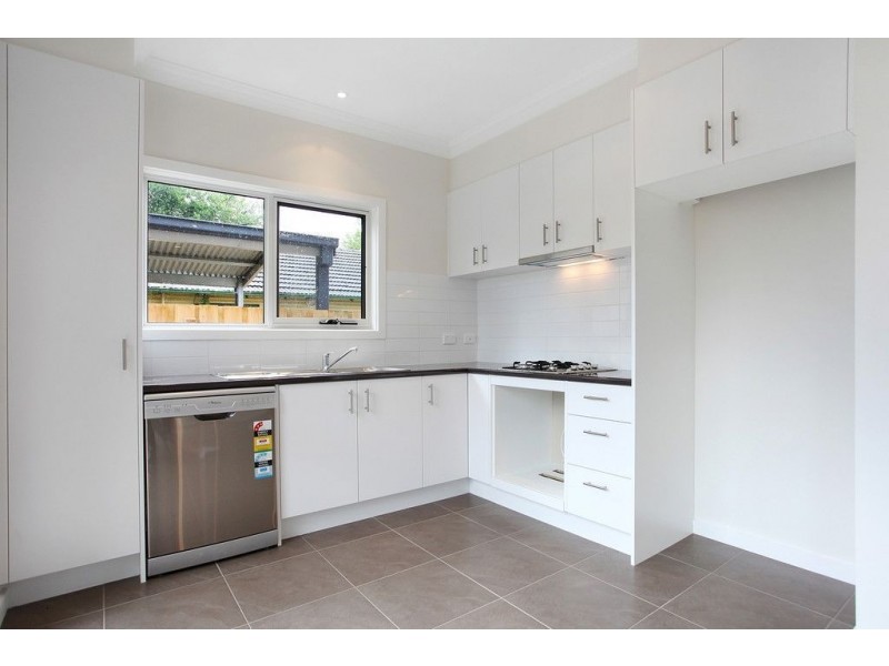 2/12 Andrew Street, Mooroolbark VIC 3138