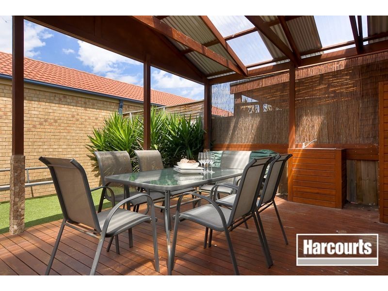 42/13 Kirren Close, Cranbourne VIC 3977