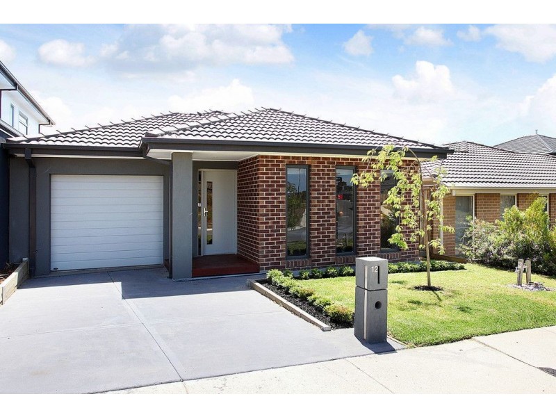 12 Temple Miles Road, Croydon VIC 3136