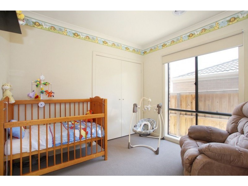 12 Temple Miles Road, Croydon VIC 3136