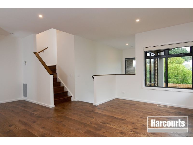 1/48 Diane Crescent, Croydon VIC 3136