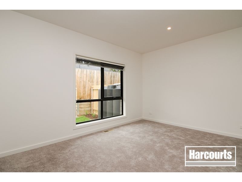 1/48 Diane Crescent, Croydon VIC 3136
