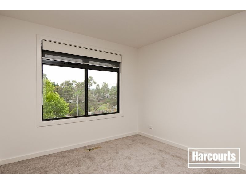 1/48 Diane Crescent, Croydon VIC 3136