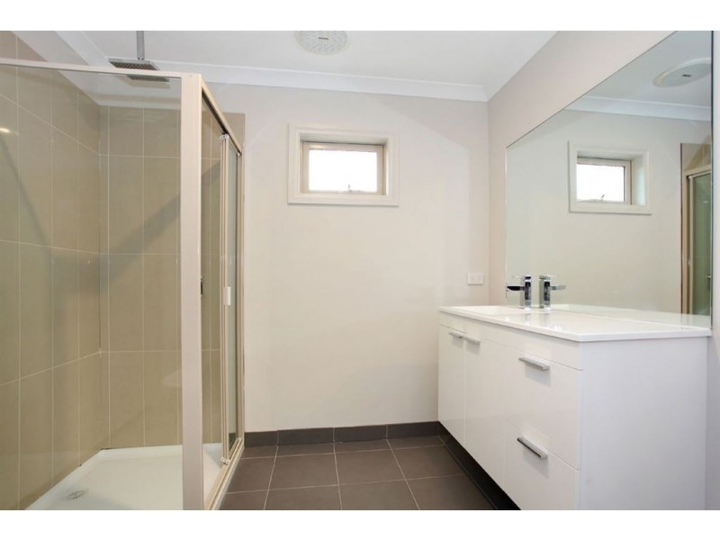 6a Malcolm Court, Croydon North VIC 3136