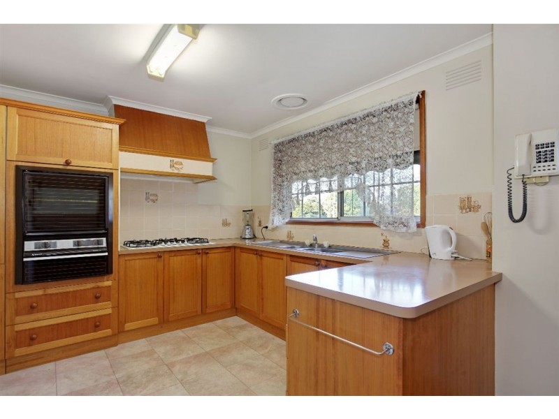 1/59-61 Hewish Road, Croydon VIC 3136