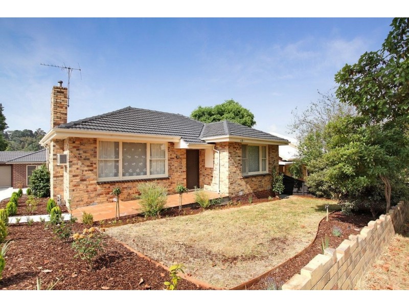 12 Merrilong Street, Ringwood East VIC 3135