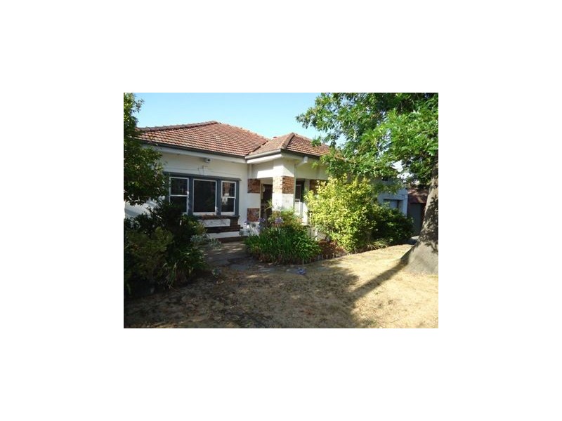 14/7-11 Hutton Street, Dandenong VIC 3175