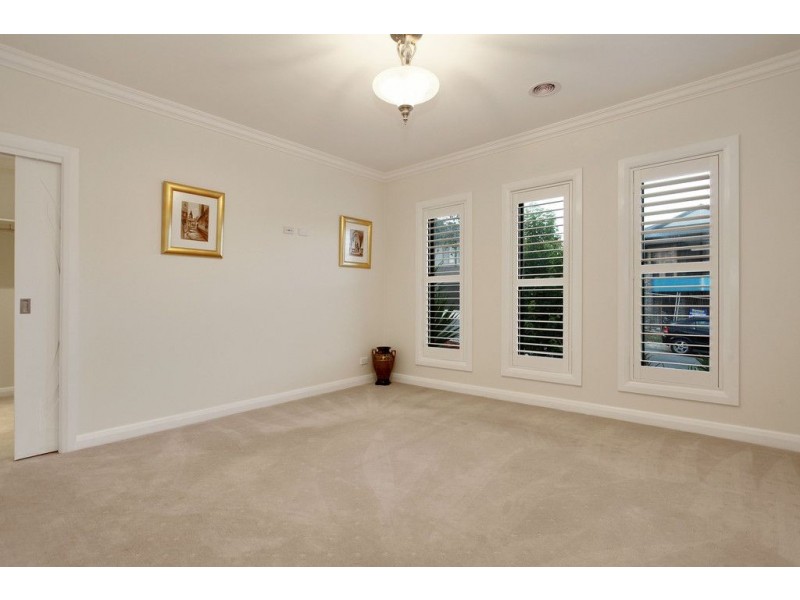 12 Cydonia Court, Ringwood North VIC 3134