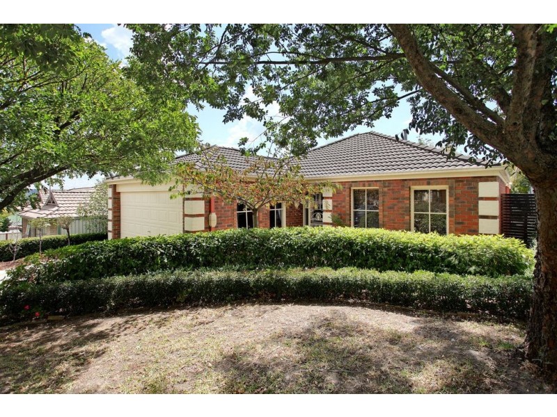 4 Goldentree Drive, Chirnside Park VIC 3116