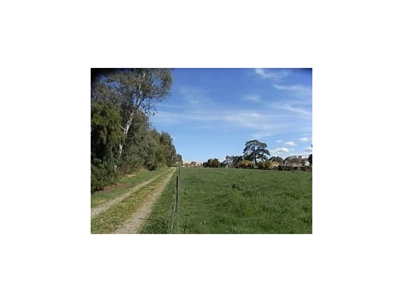 18 Medhurst Street, Gruyere VIC 3770