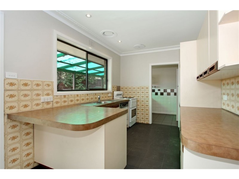 35 Lincoln Road, Croydon VIC 3136