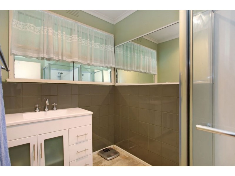 3/67-69 Hewish Road, Croydon VIC 3136