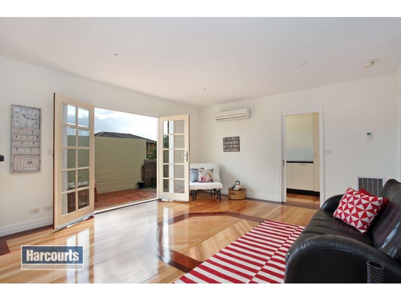 2/24 Arlington Street, Ringwood VIC 3134