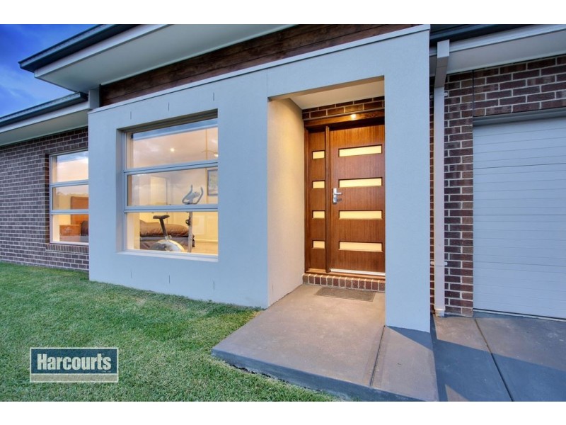 58 The Range Boulevard, Croydon VIC 3136