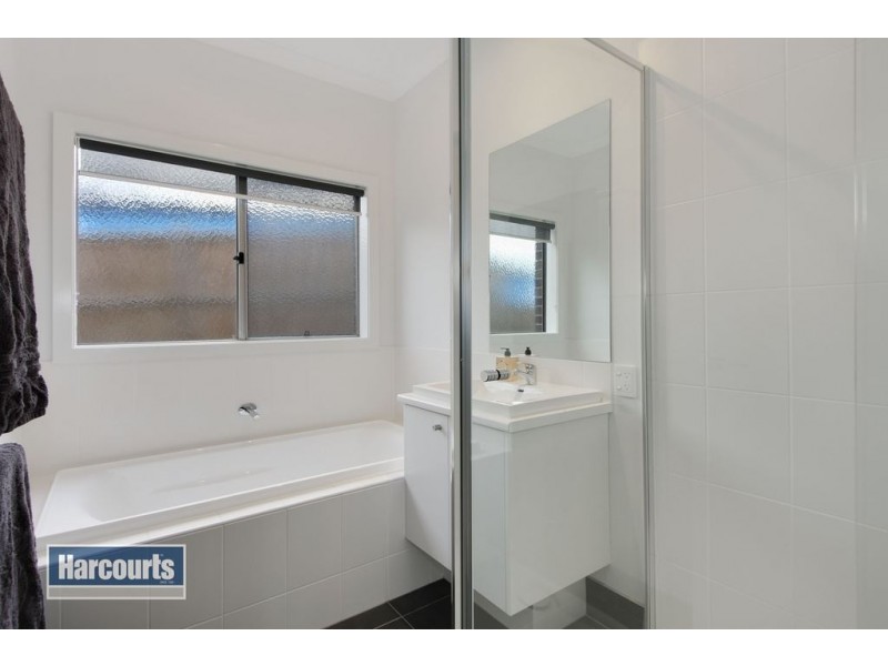 58 The Range Boulevard, Croydon VIC 3136