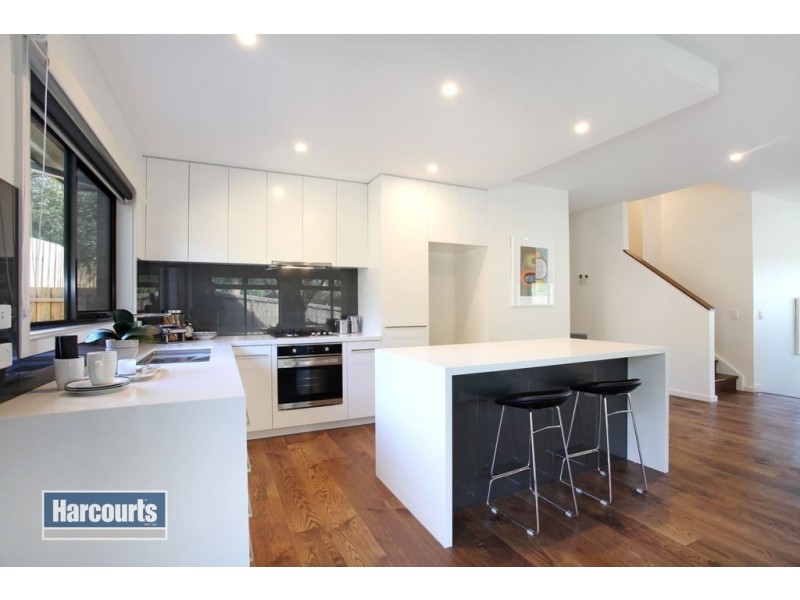 1/48 Diane Crescent, Croydon VIC 3136