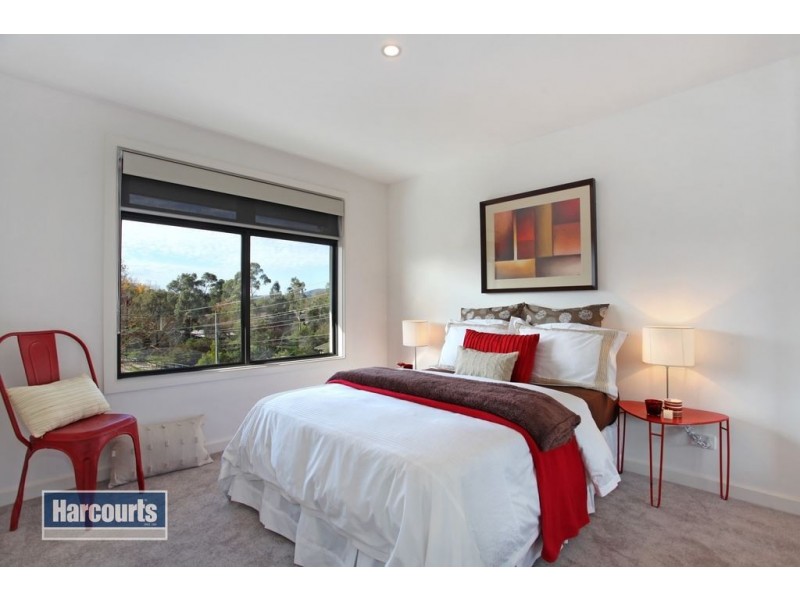 1/48 Diane Crescent, Croydon VIC 3136