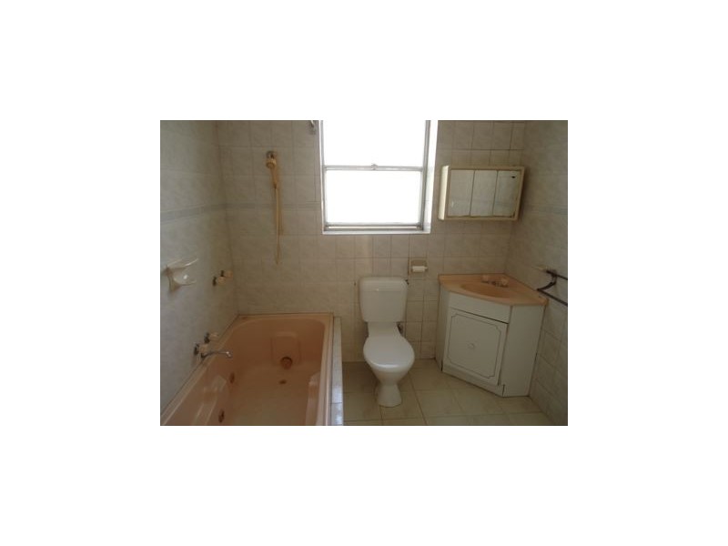 32 A Railway Avenue, Ringwood East VIC 3135