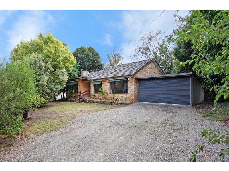 35 Lincoln Road, Croydon VIC 3136