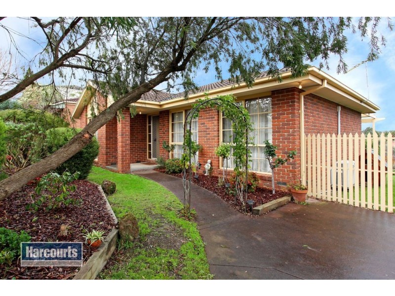 10 Daisy Street, Warranwood VIC 3134