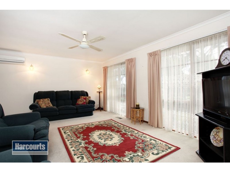 10 Daisy Street, Warranwood VIC 3134