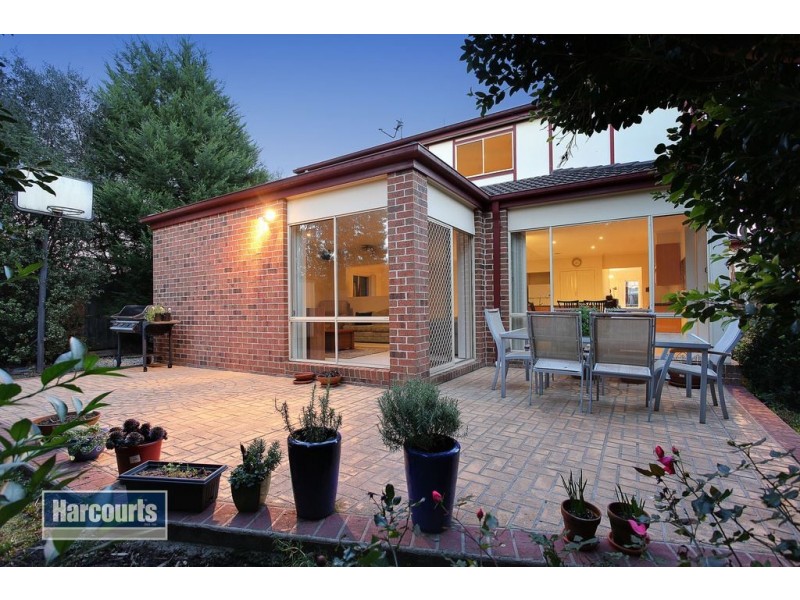 4 Chateau Close, Croydon VIC 3136