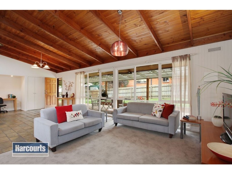 1 Bambra Street, Croydon VIC 3136