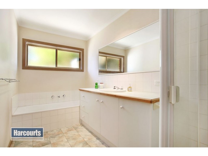 2/37A Exeter Road, Croydon North VIC 3136