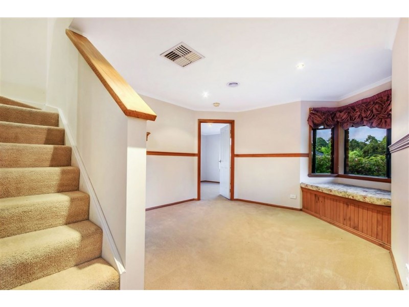16 The Briars, Mooroolbark VIC 3138