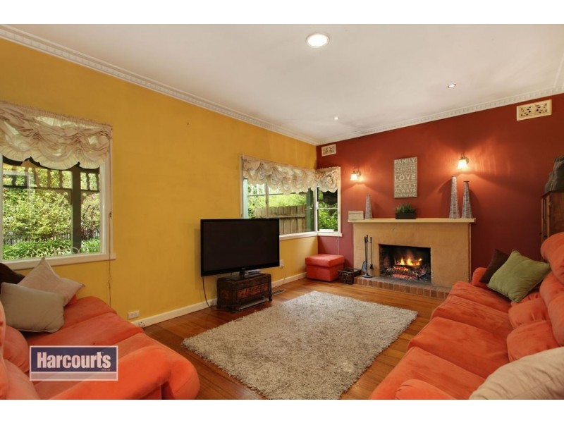 1/8 Clement Crescent, Croydon VIC 3136