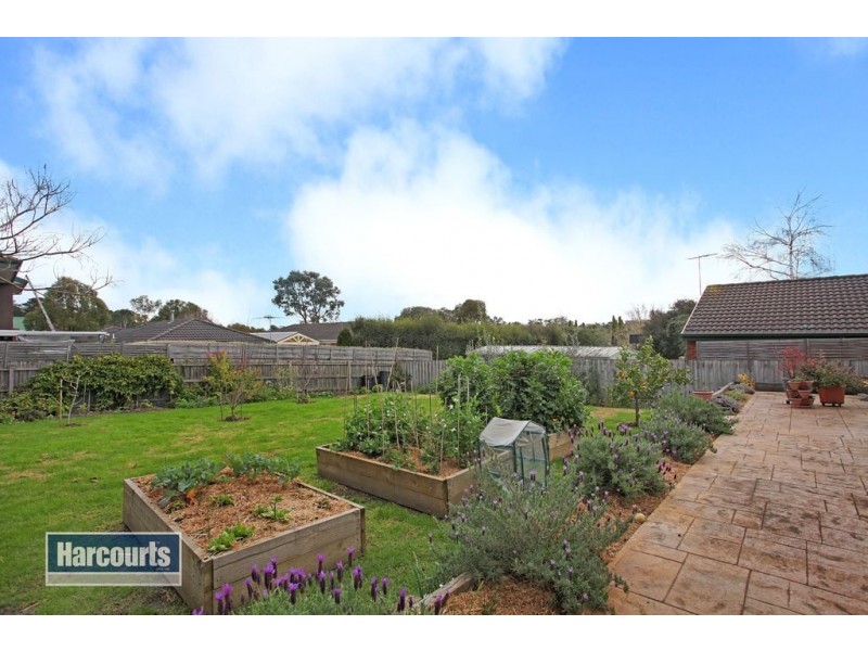 79 Campaspe Drive, Croydon Hills VIC 3136