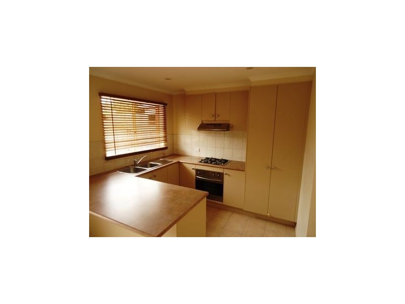 49 Grierson Drive, Kilsyth VIC 3137